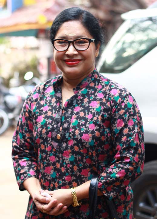 Actress KowaiS arala