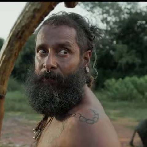  Cyan Vikram