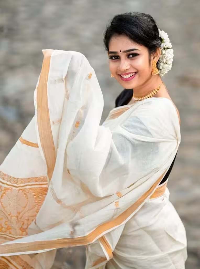 actress Janani