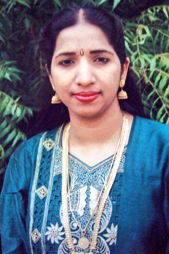  Singer Swarnalatha